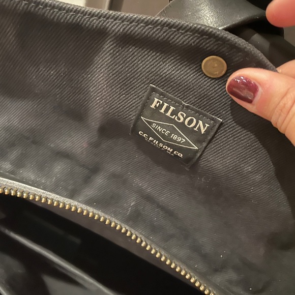 Filson rugged twill black briefcase - Picture 6 of 13